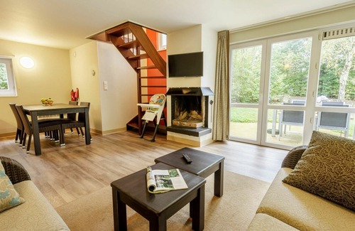 Vielsalm House | Wonderful villa for 6 people with pool, WIFI, TV, terrace and parking