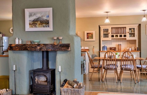 Feetham House | Wonderful villa for 6 guests with WIFI and TV