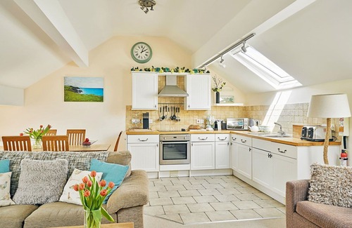 Hartland House | Wonderful villa for 6 people with WIFI and pets allowed