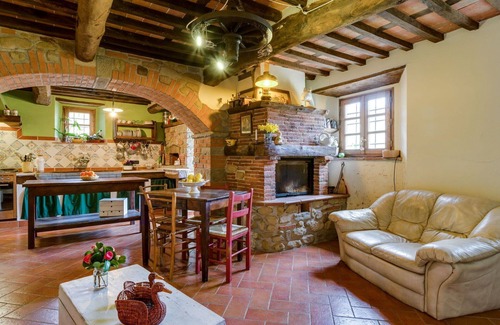 Pontito Villa | Wonderful villa for 8 guests with WIFI, private pool, TV, balcony, pets allowed and panoramic v.