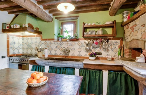 Pontito Villa | Wonderful villa for 8 guests with WIFI, private pool, TV, balcony, pets allowed and panoramic v.