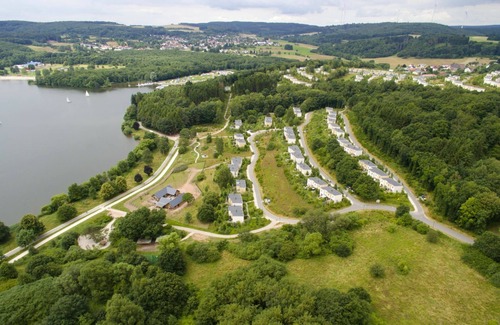 Nohfelden House | Wonderful villa for 8 people with pool, WIFI, TV, terrace and parking