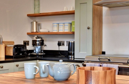 Summerbridge House | Wonderful villa for 8 guests with WIFI