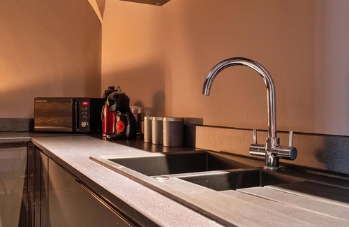 Hickleton House | Wonderful villa for 9 people with WIFI, TV, terrace and pets allowed
