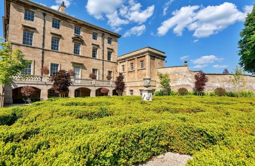Hickleton House | Wonderful villa for 9 people with WIFI, TV, terrace and pets allowed