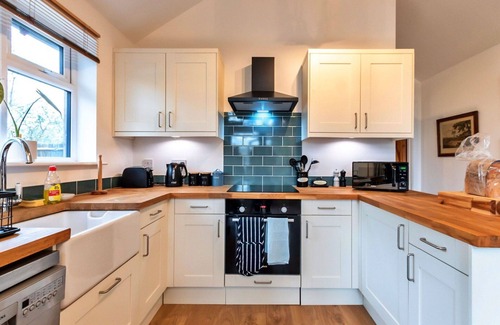West Meon House | Wonderful villa for 2 people with WIFI