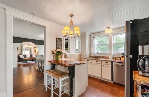 Seneca Falls House | Wonderful Wine Getaway: Private Home with lake view