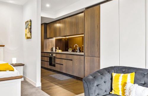 Auckland Central Business District Apartment | Wonderful Wynyard Quarter studio by Zodiak Stays