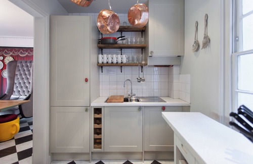 Kemptown Apartment | Wonderland House