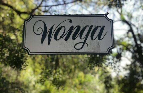 Parkes House | Wonga - A secluded oasis in the heart of Parkes