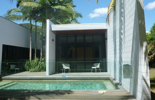 Wonga Beach House | Wonga Beach House - architecturally designed beach house