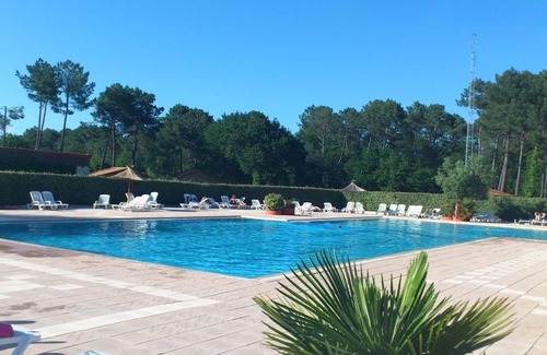 Gujan-Mestras Ski Chalet | Wood bungalow in the heart of the Bassin d'Arcachon.