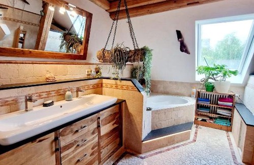 Donaueschingen House | Wood & Stone Lodge 1
