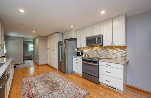 Friendsville House | Wooded Escape w/Hot Tub & Game Room