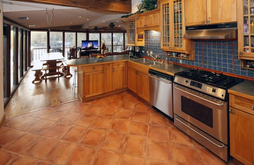 Edwards House | Wooded Lakefront 5B/3B on Lake of the Ozarks at 61mm