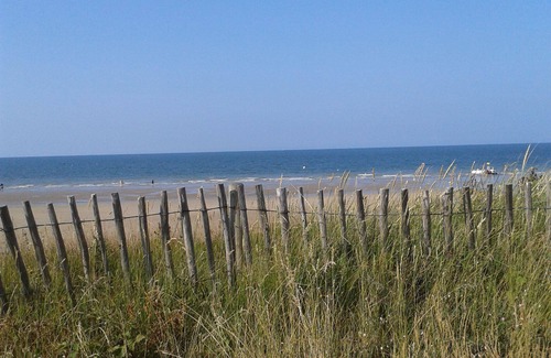 Hermanville-sur-Mer House | Wooden house, quiet, near beaches