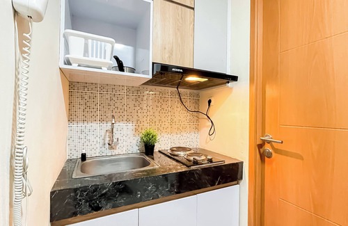 Pondokcina Apartment | Wooden Nest 2Br Without Living Room At Evenciio Margonda Apartment