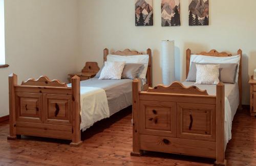 Priuso Ski Chalet | Wooden Stories - Nature, Netflix & Wi-Fi