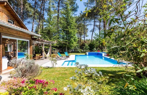Seignosse House | Wooden villa with heated pool