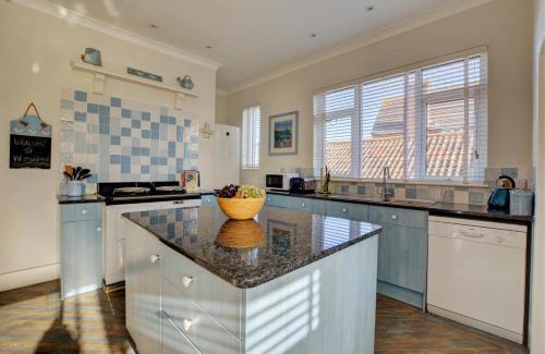 Hunstanton House | Woodford