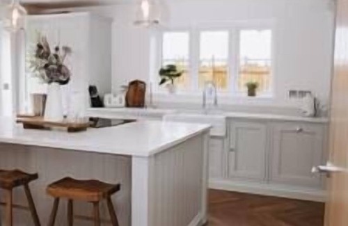 Sleaford House | Woodhaven Stays