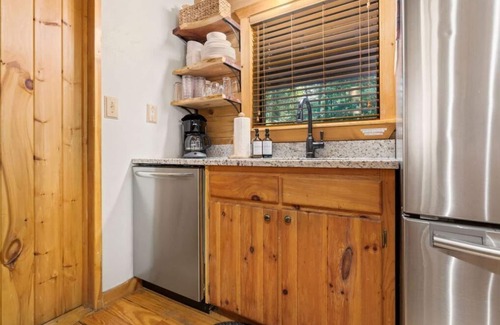 Blairsville Cabin | Woodland Dreams - Hot Tub, Game Room and Creek Access