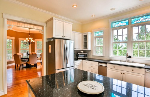 Woodland Park House | Woodland Escape~Modern Victorian~3 Acres of CO Mountain Living Min. From Town