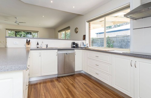 Inverloch House | Woodland Heath Escape