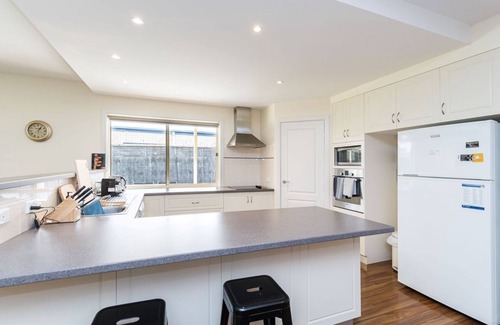Inverloch House | Woodland Heath Escape