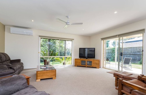 Inverloch House | Woodland Heath Escape