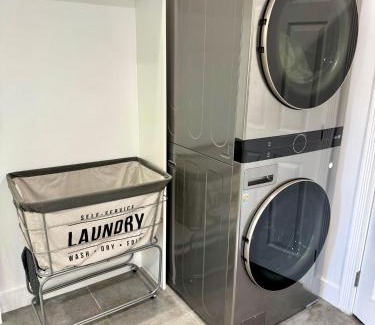 Woodland Hills Apartment | Woodland Hills 1 Bedroom Getaway