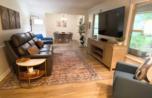 Durham House | Woodland Retreat w/office 15min to Duke/Durham downtown