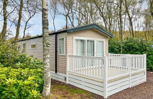 Glenesk House | Woodland Serenity