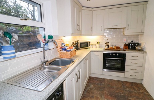 Ballycastle Cottage | WOODLEIGH COTTAGE, country holiday cottage in Ballycastle