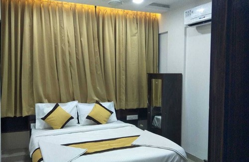 Balewadi Hotel | Woods Stay