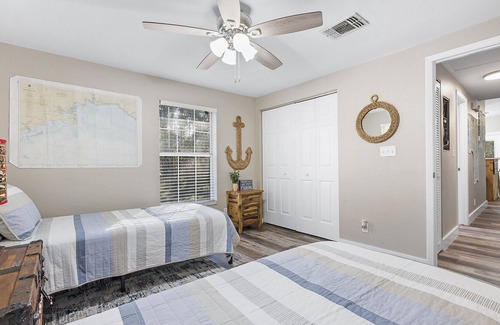 Inglis House | Woods & Water Retreat-Waccasassa River/Gulf Hammock area.