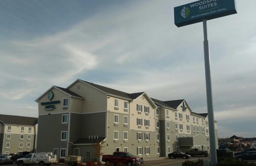 Williston Hotel | WoodSpring Suites Williston