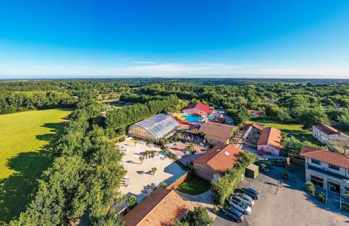 Saint-Julien-des-Landes House | Woody Lodge 4 Zimmer 6 Personen Ohne sanitäre Einrichtungen