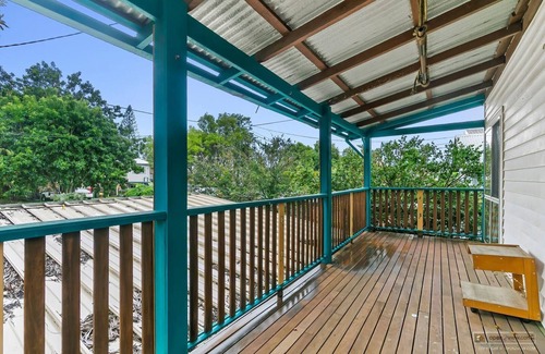 Clontarf House | Woody's Bach