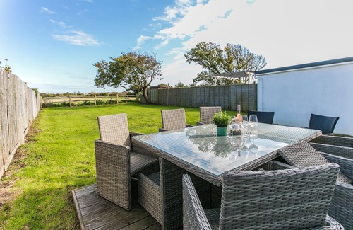 East Wittering House | Woolamai - East Wittering