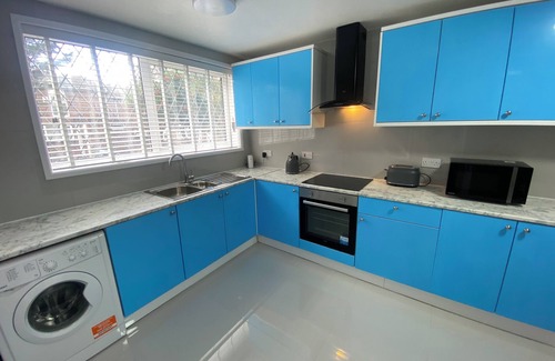 Glyndon House | Woolwich - House - Sleeps 5 - Garden - Parking