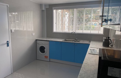 Glyndon House | Woolwich - House - Sleeps 5 - Garden - Parking