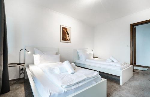 Ibbenbueren Apartment | Wooon I O105 XXL I 10 Personen I 4 Schlafzimmer I 160m2 I Smart I P I