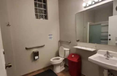 South Loop Hotel | Work, Explore, Rest | Ideal for Solo Guests