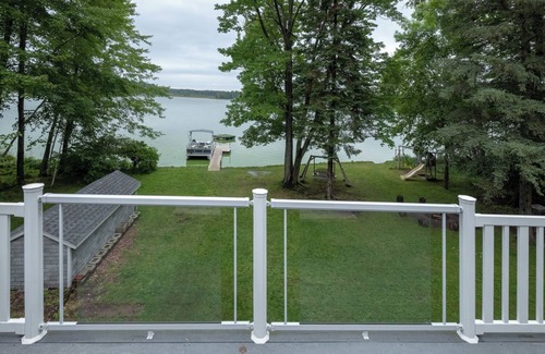 Balsam Lake Cabin | Work-Friendly Weekly/Monthly Furnished Fast Wi-Fi