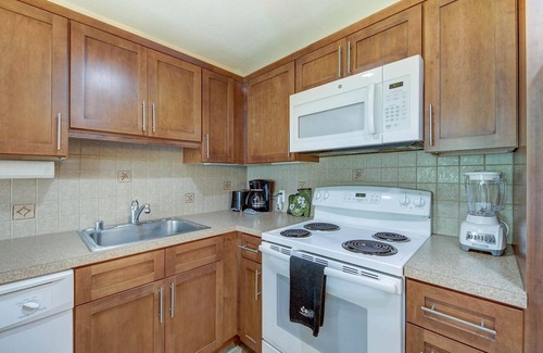Kapaa Condo | Work Remotely at this Garden View Condo | Pono Kai Resort | PK-H207