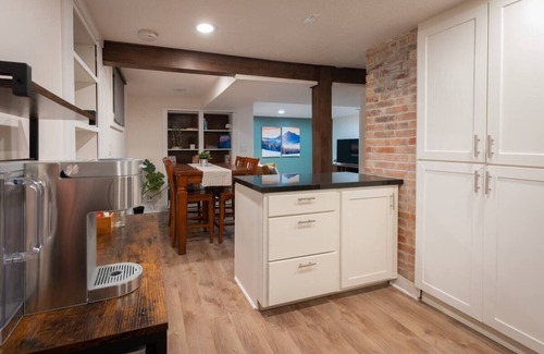 East Millcreek House | Work & Ski in SLC — Cozy, renovated home w/in-unit laundry