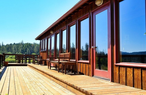 Butte Falls House | working cattle ranch 1 hour from Crater Lake National Park