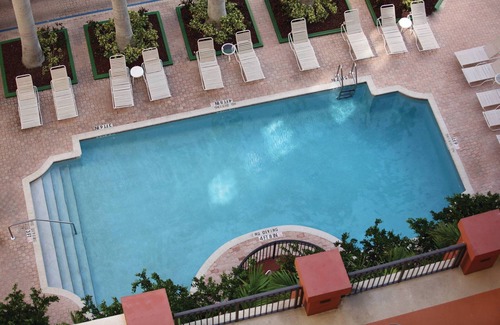 Pompano Beach Resort | World-class concerts, events, unique galleries!