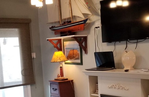 Edgewater House | World Class Snook/Redfish/Trout fishing on the Indian River at "The Fish Camp"
